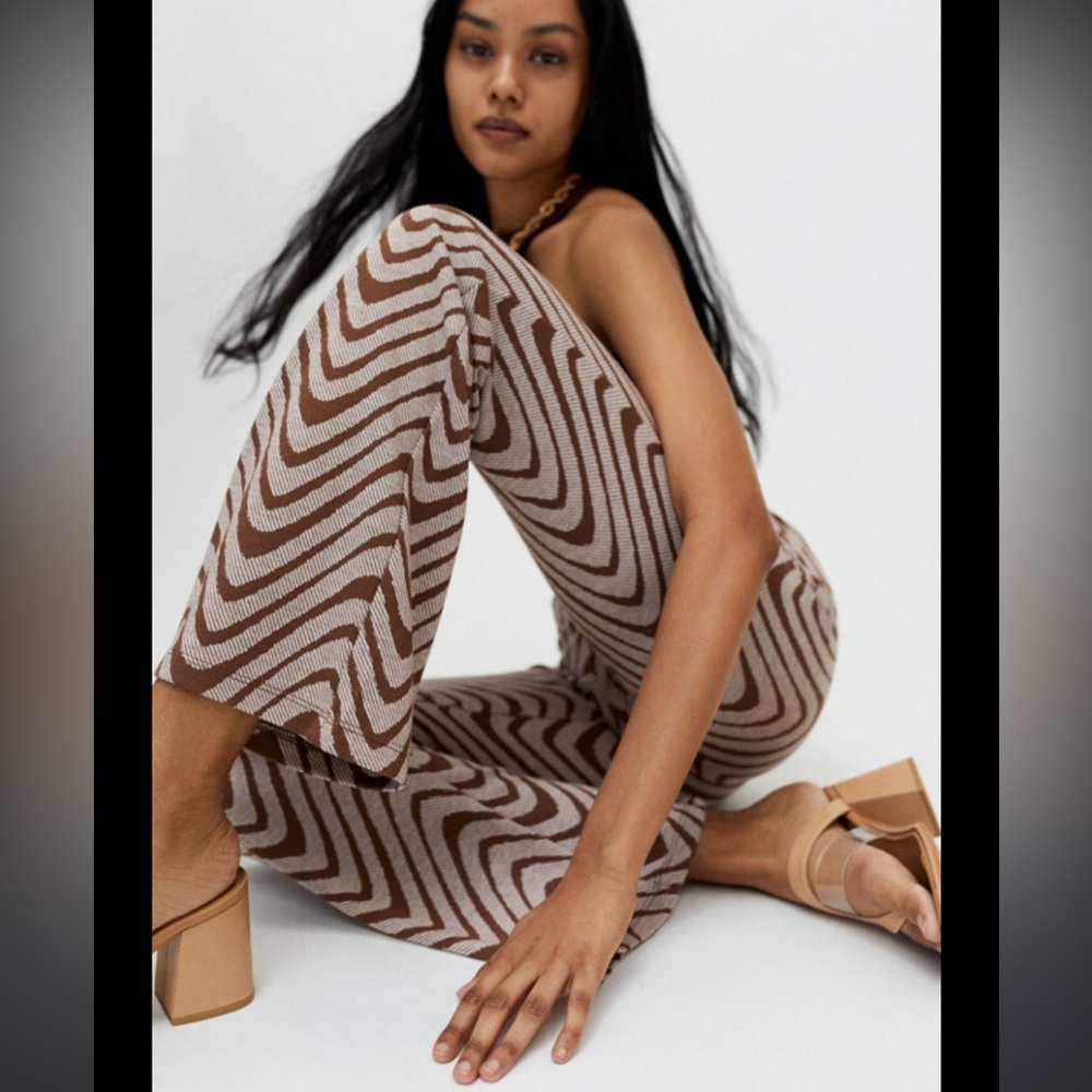 🧸urban outfitters flare pants🧸